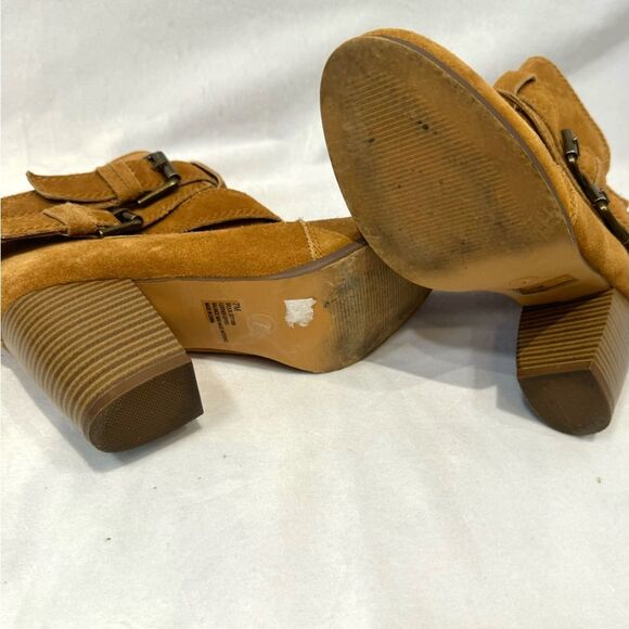 Plume by Faryl Robin faux suede ankle bootie in cognac size 7 - Picture 6 of 9